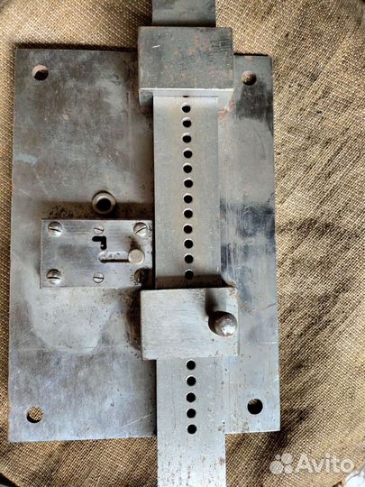 Замок 30*20см с засовом для гаража, сарая