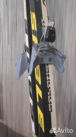 Беговые лыжи с ботинками и палками