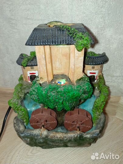 Настольный фонтанчик