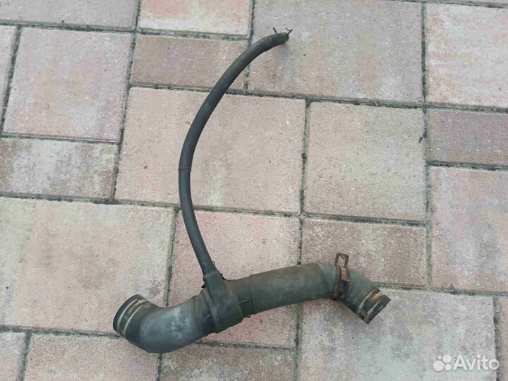 Патрубок (трубопровод, шланг) Ford Galaxy