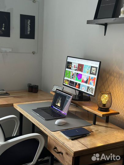 Письменный рабочий стол