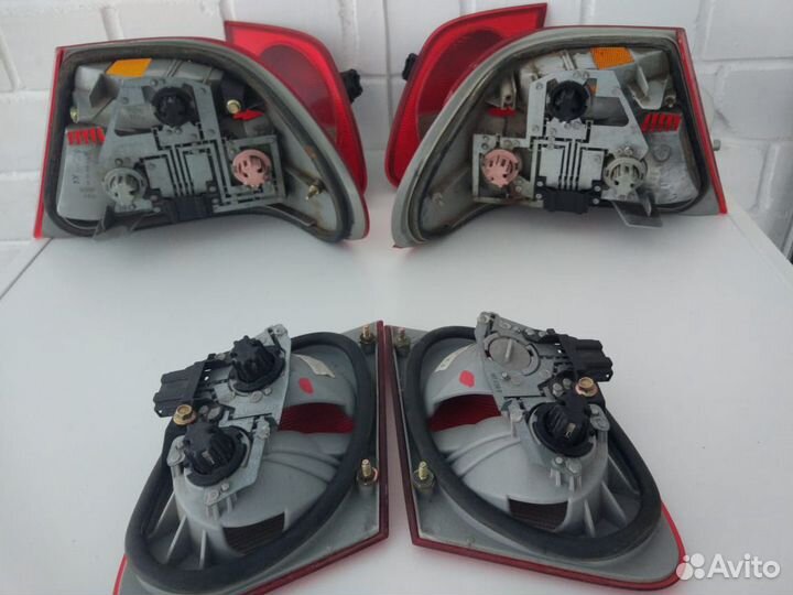 Фонарь задний Mercedes W210