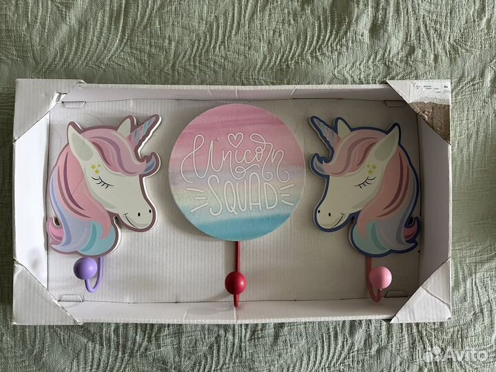 Вешалки в детскую