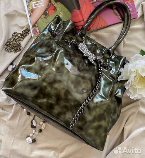 Сумка шоппер, тоут Valentino Garavani кожа