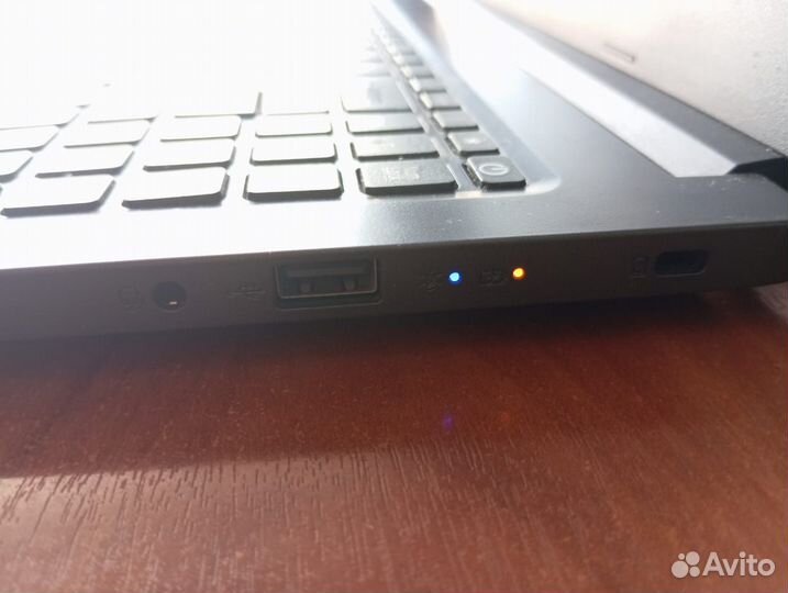 Продам ноутбук