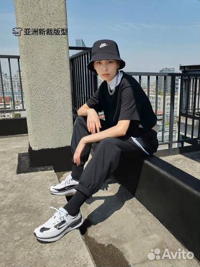 Спортивные штаны Nike