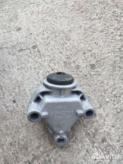 Кронштейн растяжки (краб) 2108-2115