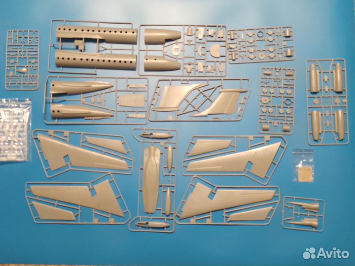 Сборная модель Туполев Ту-134ак 1/72 Amodel