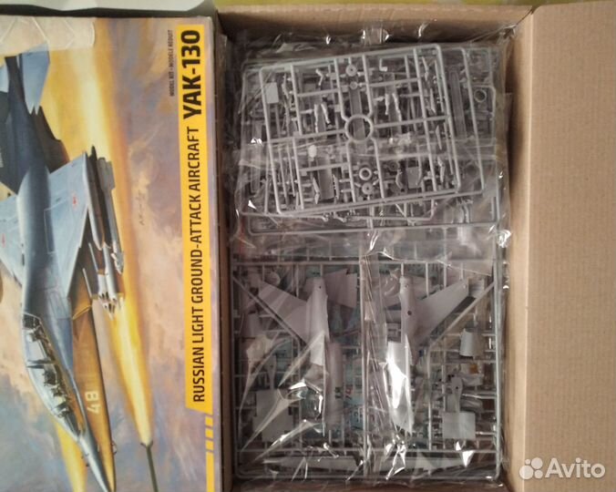 Сборные модели (самолет & вертолет)