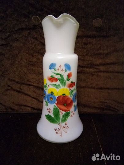 Ваза из молочного стекла СССР