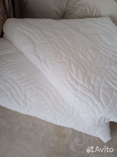 Наматрасник на резинке