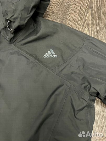 Куртка демисезонная adidas оригинал 44 46