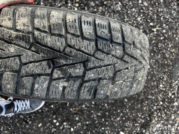 R15 Accelera 651 195/65, PCD 4x100 DIA 38