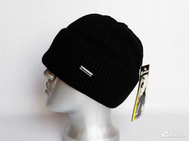 Шапка вязаная черная 