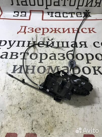 Замок двери передней левой Land Rover Freelander