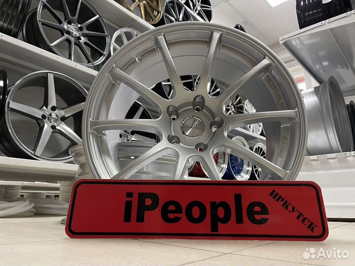 Диски Advan Racing RS R18