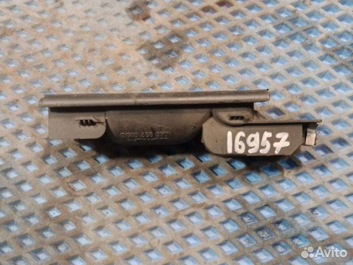 Ручка передняя левая Audi А6 С4