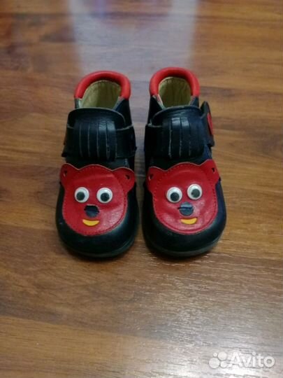 Кожаные ботинки