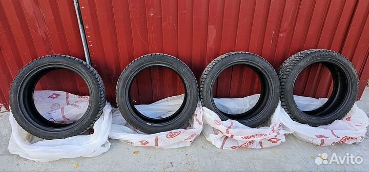 Hankook Winter I'Pike RS2 W429 215/45 R17