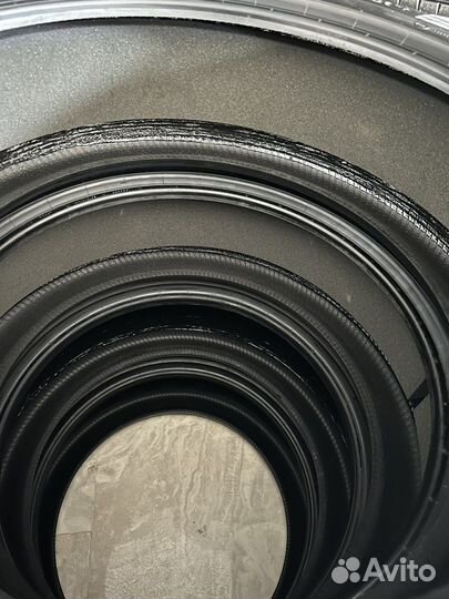 Continental ContiSportContact 5 ContiSeal 255/45 R22 и 285/40 R22 107Y