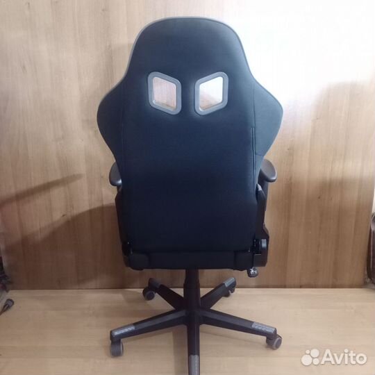 Компьютерное кресло игровое DxRacer NEX