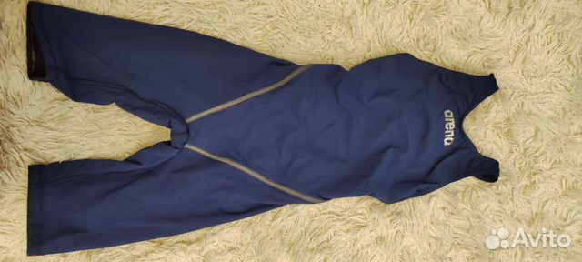 Гидрокостюм для плавания