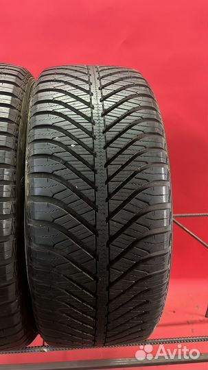 Goodyear Vector 4Seasons 225/45 R17 106W