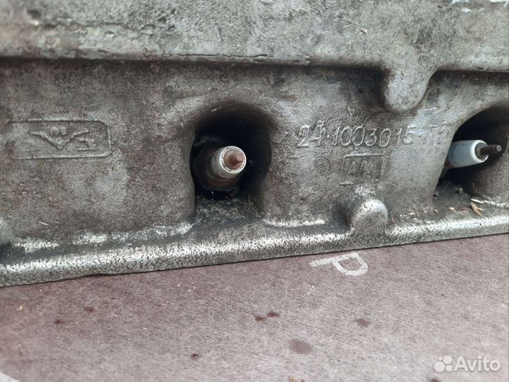 Головка блока цилиндров газ 24 в сборе