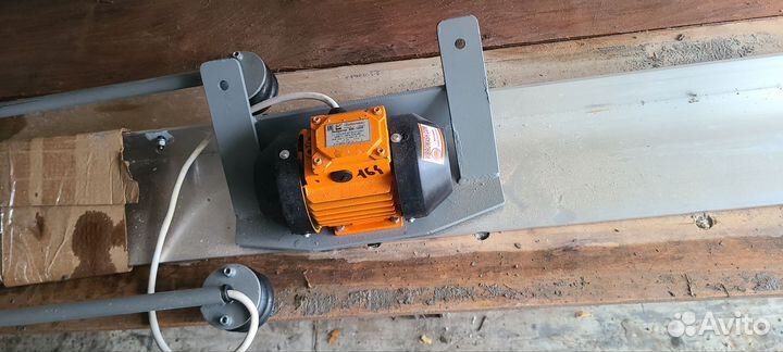 Виброрейка электрическая