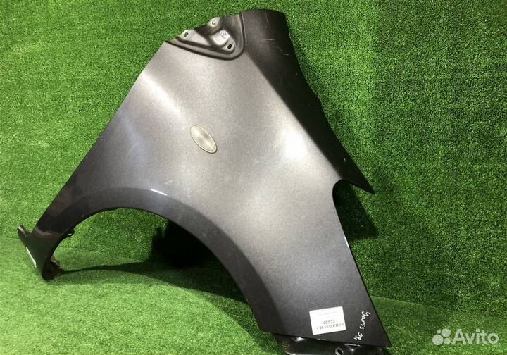 Крыло переднее правое Toyota Yaris 2 2005-2009