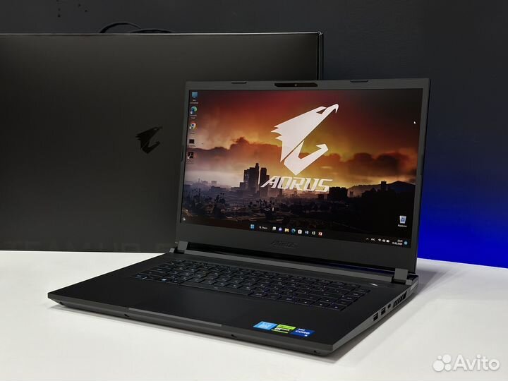 Aorus 15.6 360Hz Core i5 12500H RTX4060 140W DDR5