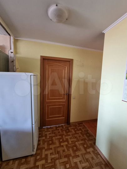 Комната 12 м² в 5-к., 9/9 эт.