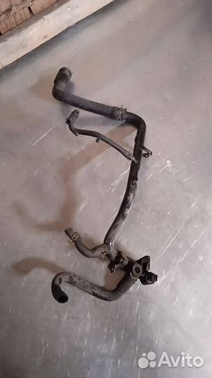 Патрубок охлаждения Audi A6 4B/C5 1999 8D0121101K