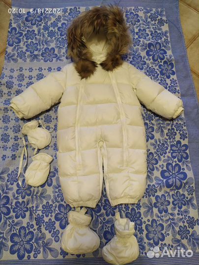 Зимний комбинезон для девочки