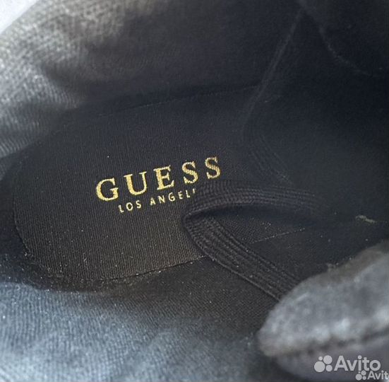 Сникерсы Guess женские 37