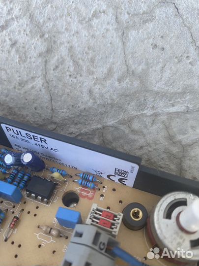 Регулятор температуры Regin б/у