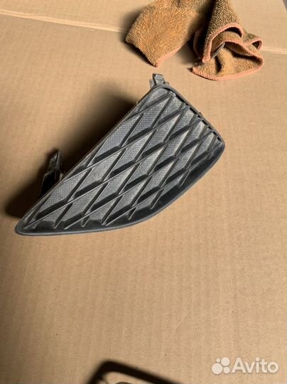 Заглушка птф R Toyota Corolla 150 06-09 гв