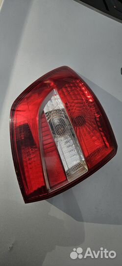Фонарь задний левый LADA granta. Ваз 2190