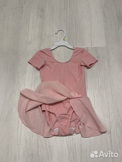 Гимнастический купальник 110-116 + чешки в подарок