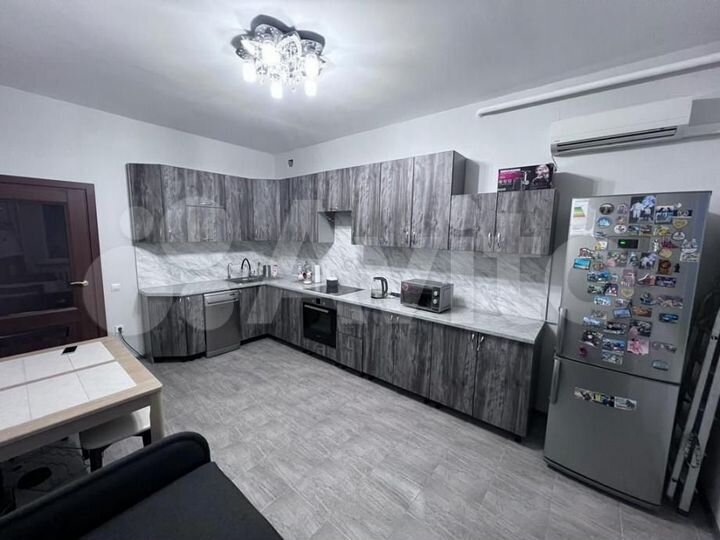 2-к. квартира, 78,8 м², 16/16 эт.