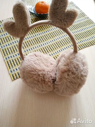 Меховые наушники