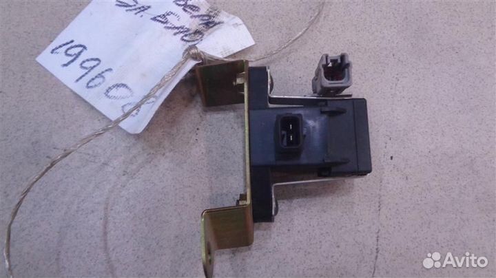 Датчик курсовой устойчивости Nissan Primera P11 1