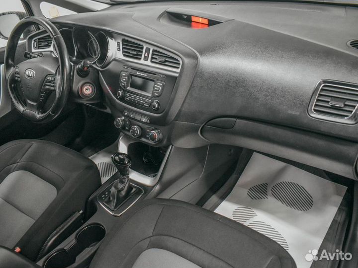 Kia Ceed 1.6 AT, 2014, 111 727 км