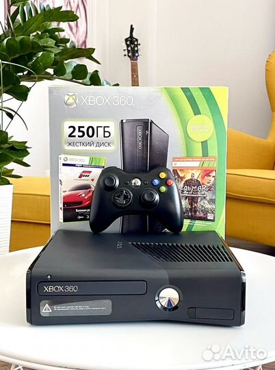 Xbox 360 Slim (250GB) Идеал+4Диска