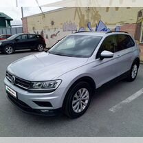 Volkswagen Tiguan 1.4 AMT, 2019, 136 000 км, с пробегом, цена 1 990 000 руб.