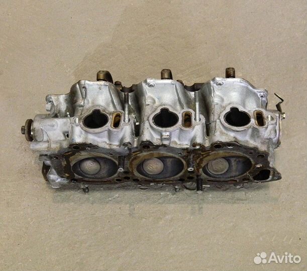 Гбц правая Nissan Maxima J30 VG30