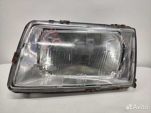 Фара левая б/у Audi 100 C3 82-91г. 441-1108L
