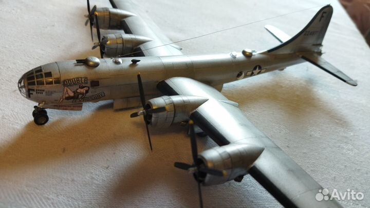 Модель B-29 superfortress 1/144