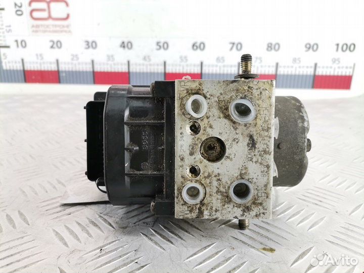 Блок ABS для Volkswagen Passat 5 8E0614111AB