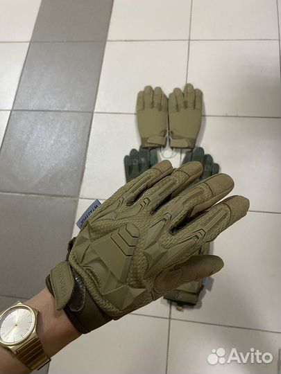 Перчатки тактические